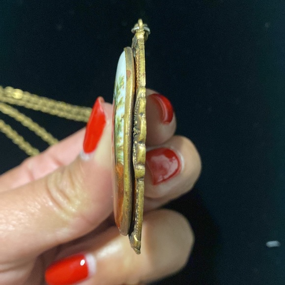 Vintage Victorian Hand Painted Necklace - Picture 12 of 14
